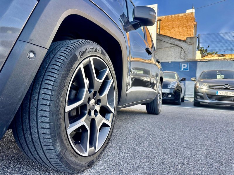 Jeep Renegade 2018, foto 10