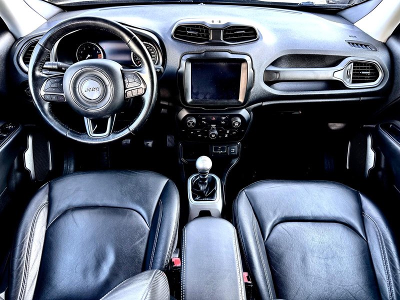 Jeep Renegade 2018, foto 18