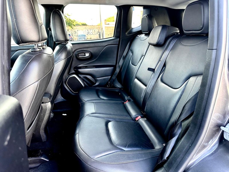 Jeep Renegade 2018, foto 22