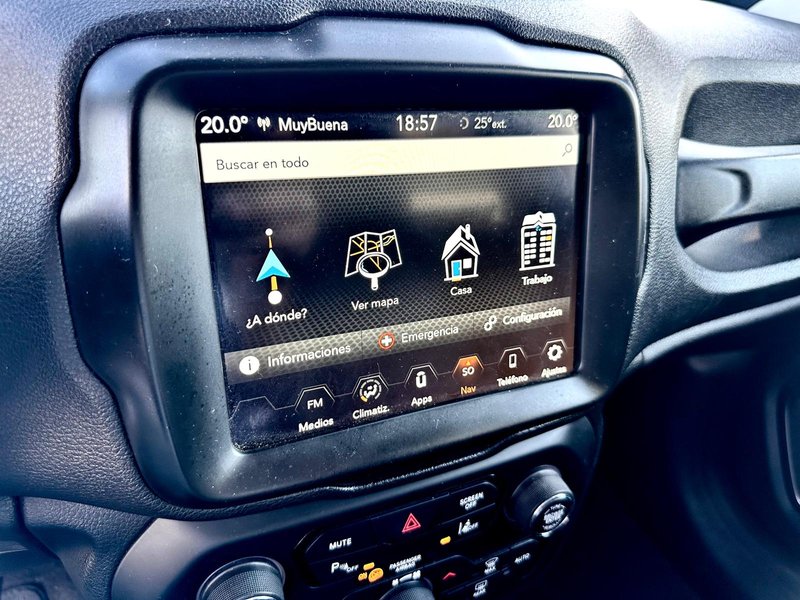 Jeep Renegade 2018, foto 25