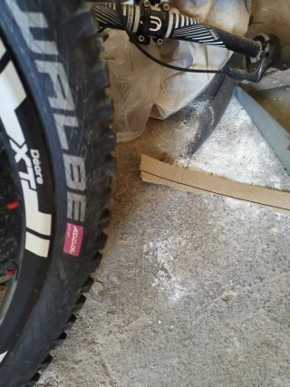 Rueda traseraMavic  Disc con eje incluido y cubier