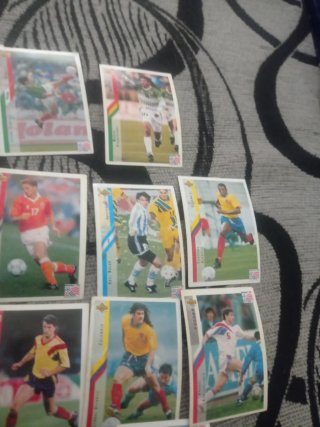 Cromos Mundial USA 94!!!! 220 cromos 142 sin pegar