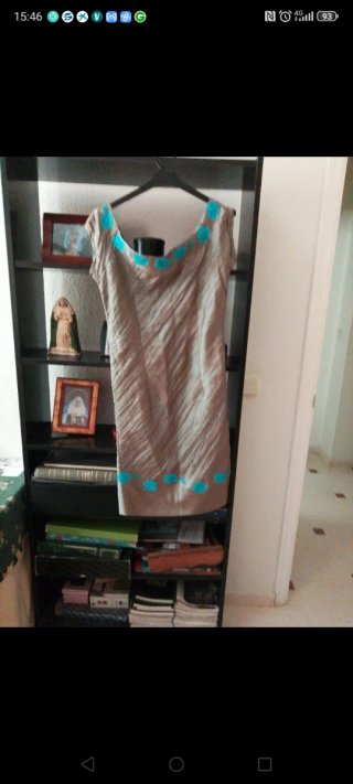 Vestido fiesta con torerita beige y turquesa
