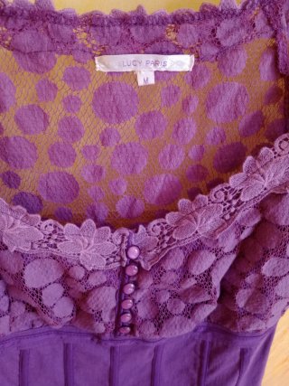 Blusa Lucy París Morada Encaje Talla M