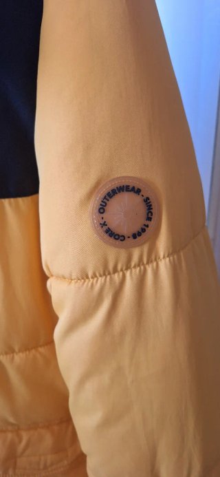 Anorak Bershka black / yellow