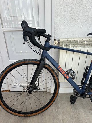 Gravel Triban RC120 Azul