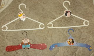 Pack 4 Perchas Disney Vintage
