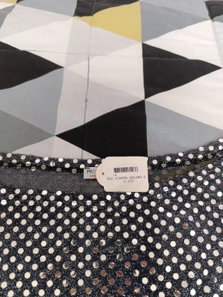 Blusa fiesta lentejuelas negra y plata