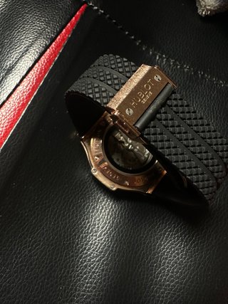 Reloj Hublot Diamantes Dorado Negro