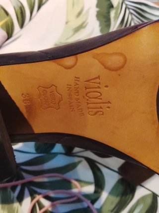 Botines de tacón marrón