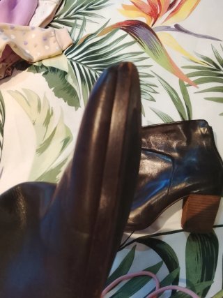Botines de tacón marrón