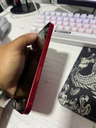 iPhone 12 Rojo