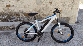 Bicicleta Eléctrica NCM Moscow 26”