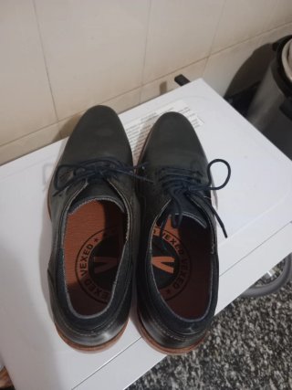 Zapatos de vestir hombre verde azulados.