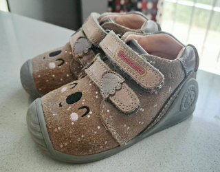 Zapatos niña Biomecanics talla 20