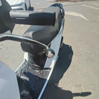 Peugeot Tweet 125cc Scooter Automática