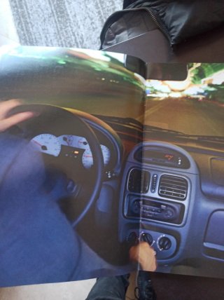 Catálogo Renault Clio 2000