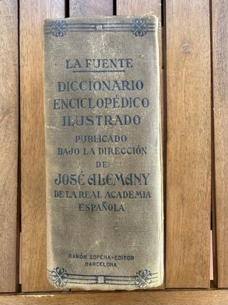 Diccionario Enciclopédico Ilustrado 1930