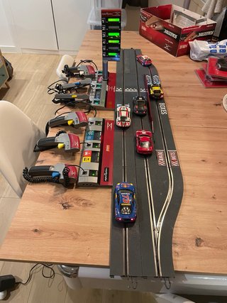 Scalextric Pit Box Digital 6 Coches