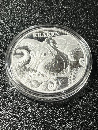 Moneda Plata Kraken 2026