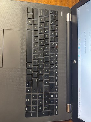 Portátil HP Core i3 8GB RAM SSD