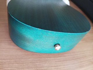 Ukulele in legno blu con accessori