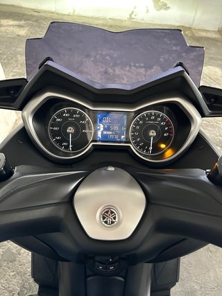Yamaha XMAX 125cc Negra