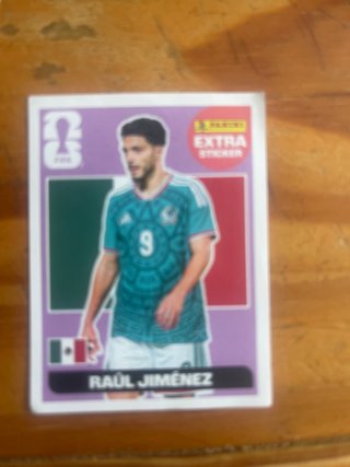 Cromo Raúl Jiménez Extra Panini Mundial.