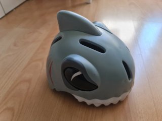 Casco Crazysafety Tiburón Infantil