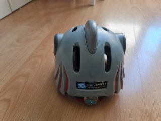 Casco Crazysafety Tiburón Infantil