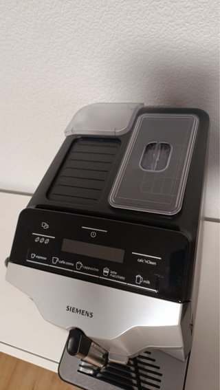 Máquina café Siemens EQ300 Superautomática