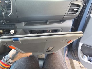 ASUS Vivobook i3