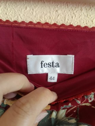 Falda floral