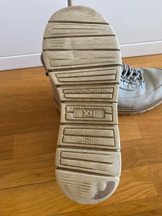 Botas Xti Beige/Gris