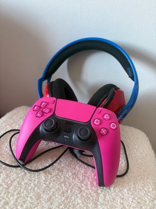 Mando PS5 Rosa y Negro