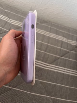 Funda iPhone 15 Morada