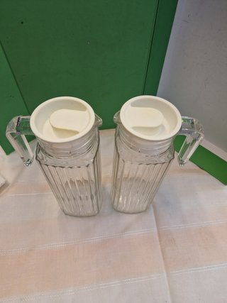 Juego de 2 jarras de cristal