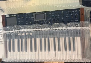 Korg Multi/Poly Sintetizador