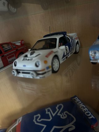 Ford RS200 1:43