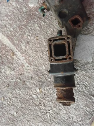 Colector y Codos Mercruiser 5.7
