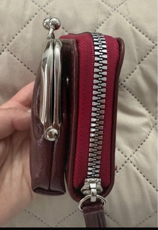 Monedero casual burdeos con asa