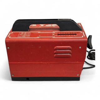 MAQUINA DE SOLDAR EUROPA 145 ROJA