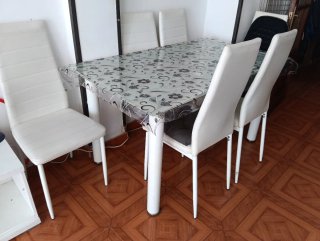 Mesa de cristal con sillas 6 sillas