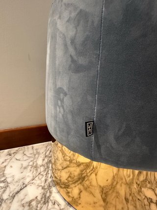Pouf Eichholtz Velluto Blu e Oro