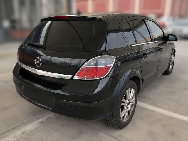 OPEL ASTRA 1.7 CDTI EDITION 105200 kms. Certificad