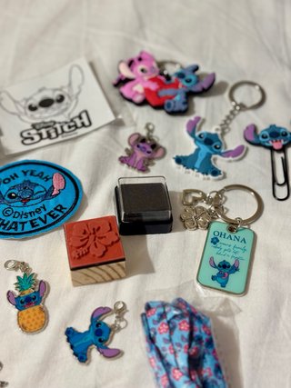 Lotto 15 Gadget Stitch Disney