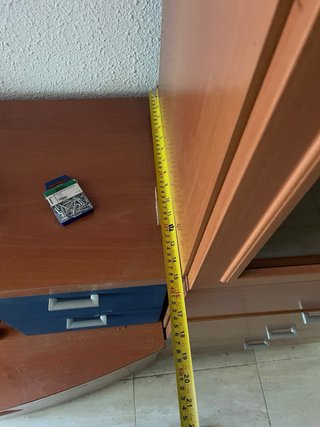 Mueble de salón madera y cristal