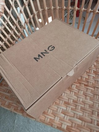 Sandalias MNG Piel Negro (35)