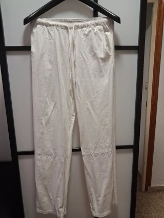 Conjunto chaleco y pantalón blanco