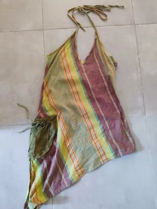 Vestido de tirantes con bolsillos